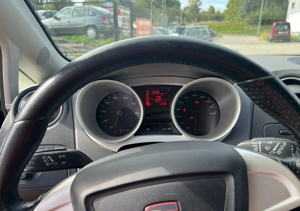 Seat Ibiza cena 19900 przebieg: 183000, rok produkcji 2010 z Mikołajki małe 379